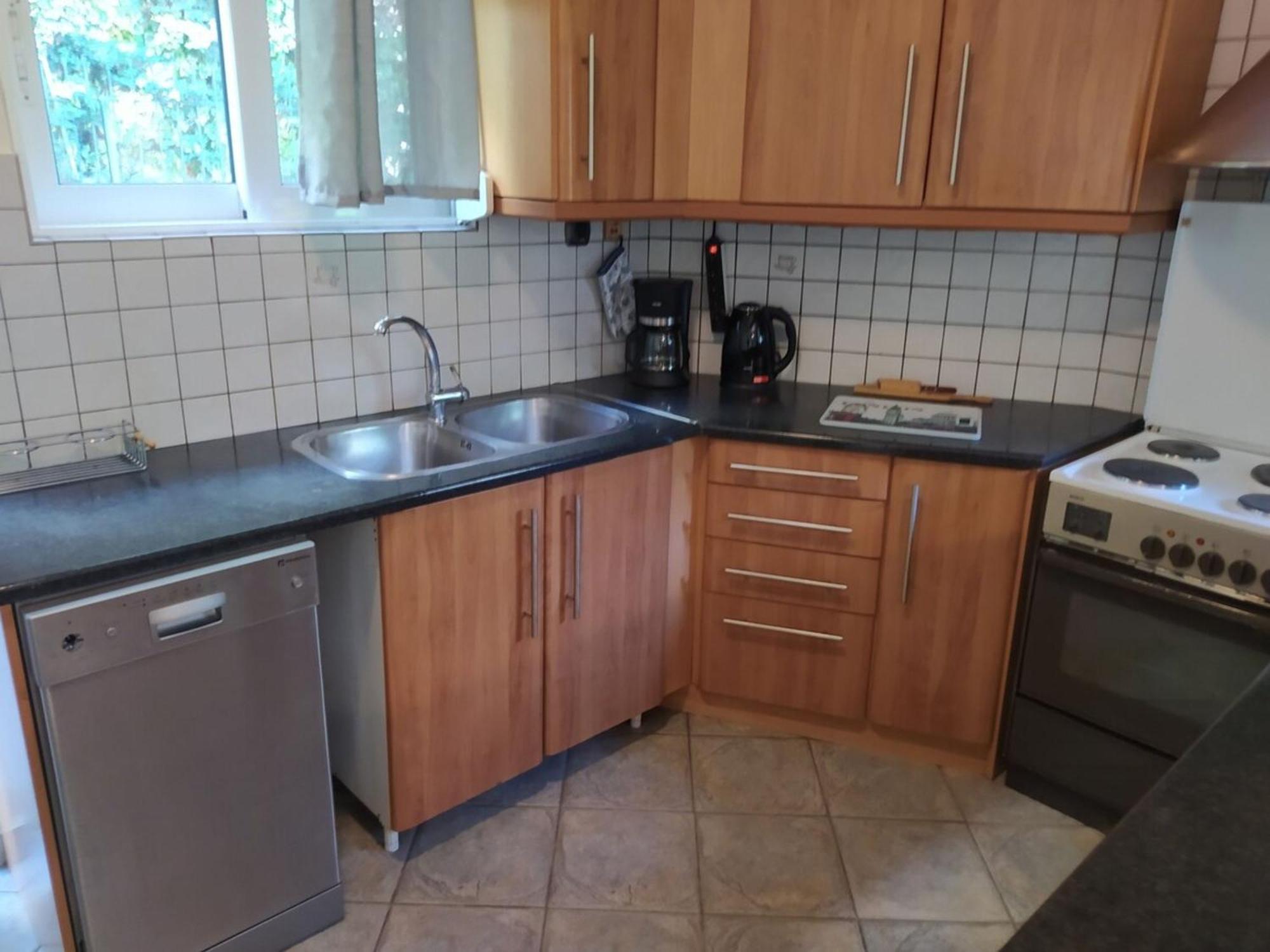 Marousi Comfy Apartment With Balcony Афины Экстерьер фото